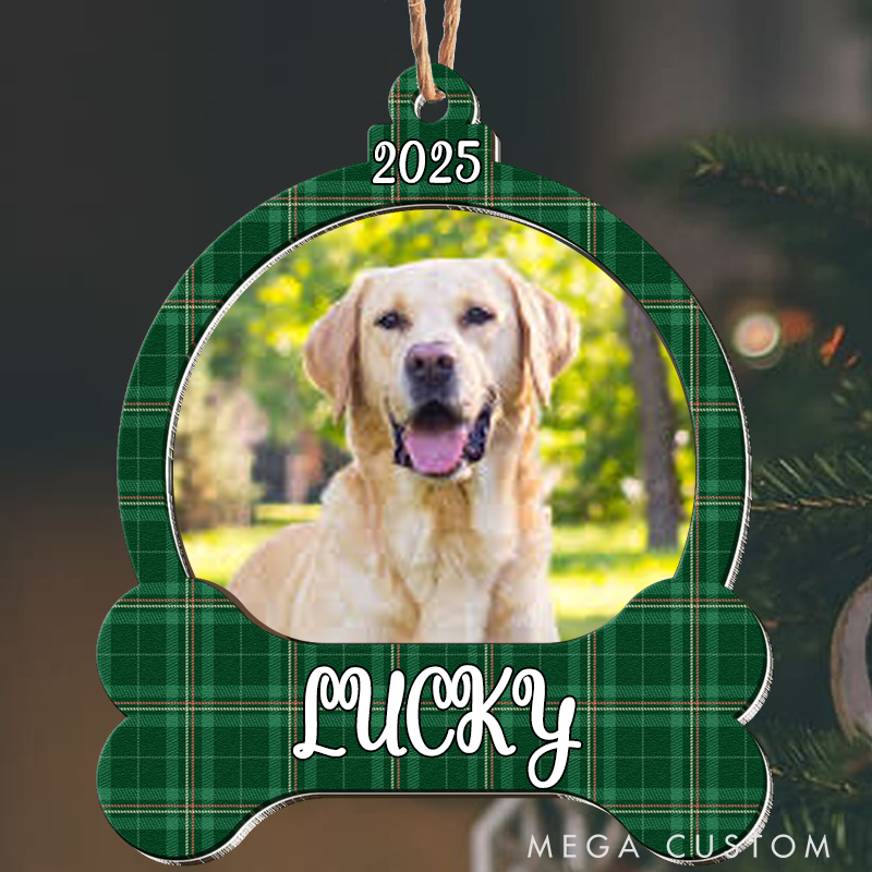 Personalized Dog Lover Custom Dog with Christmas Snow Christmas Ornament