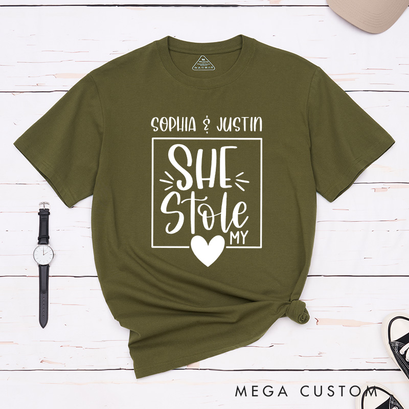 Personalized Playful Couple She Stole My Heart And I'm Keeping It T-Shirt Valentine's Day T-Shirt for Husband Wife Boyfriend Girlfriend Gift