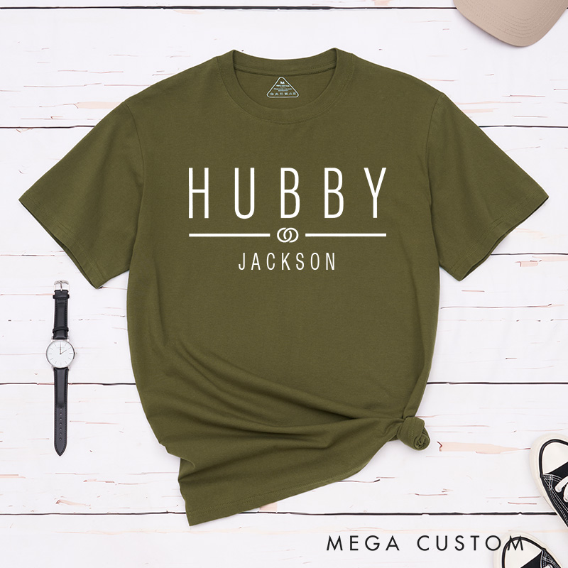 Personalized Couple Hubby and Wifey Matching T-Shirt with Name Valentine's Day T-Shirt for Husband Wife Boyfriend Girlfriend Gift