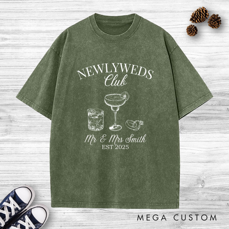 Personalized Rustic Newlyweds Club with Cocktails Mr and Mrs Wedding Couple Washed T-Shirt