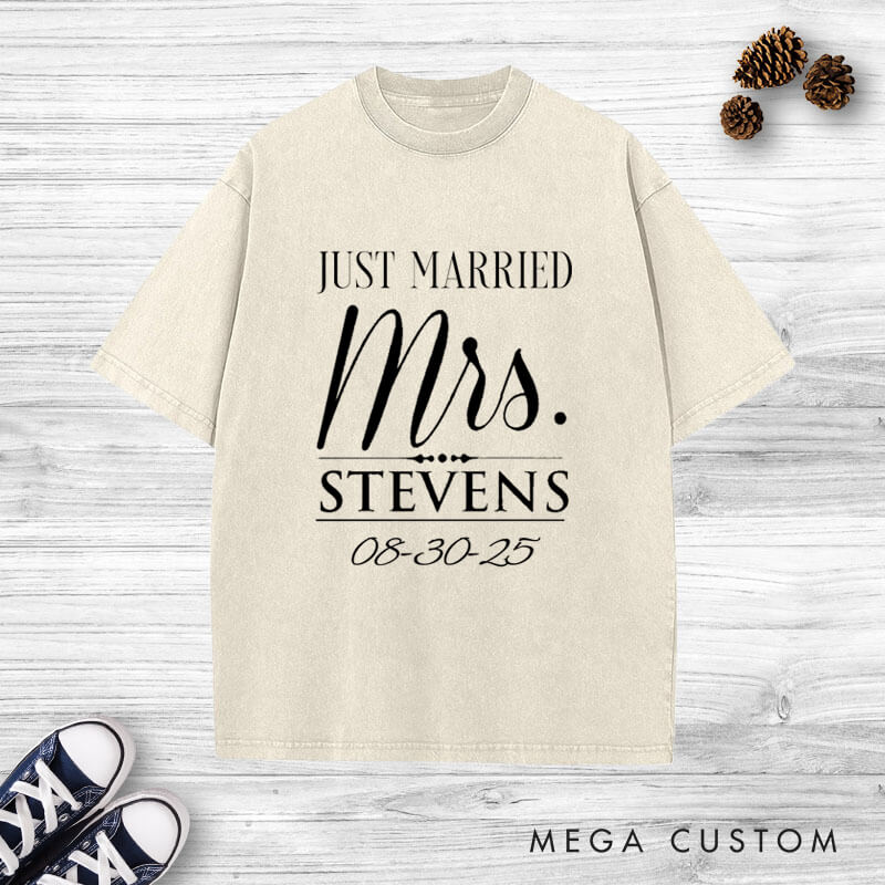 Personalized Elegant Just Married Mr and Mrs with Date Wedding Couple Washed T-Shirt