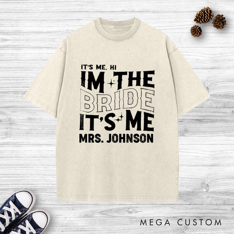 Personalized Modern Vintage It's Me Bride and Groom Matching Wedding Couple Washed T-Shirt