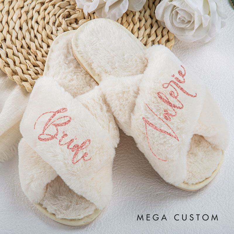Personalized Elegant Bridesmaid Fluffy Slippers with Name Custom Bride Name Slipper Maid of Honor Slippers Bridal Shower Gift Bachelorette Party Gift