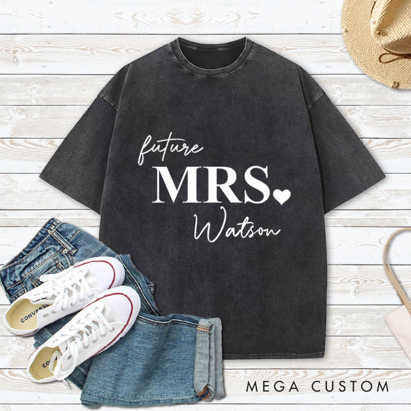 Personalized Elegant Future Mrs with Heart Fiancee Engagement Fiancée Washed T-Shirt
