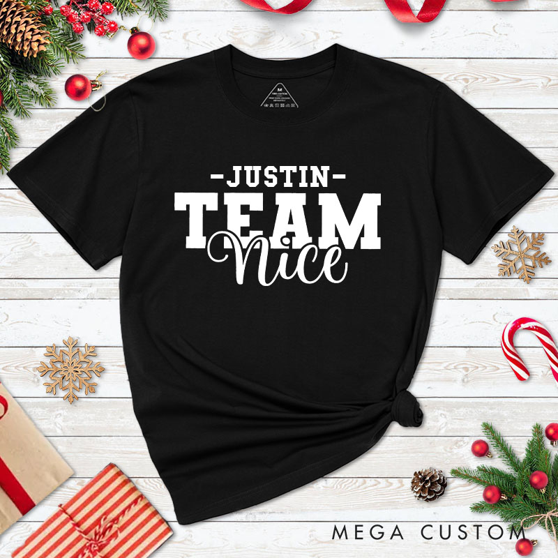 Personalized Couple Team Nice and Team Naughty Christmas T-Shirt with Name Couple Xmas Matching T-Shirt for Husband Wife Boyfriend Girlfriend
