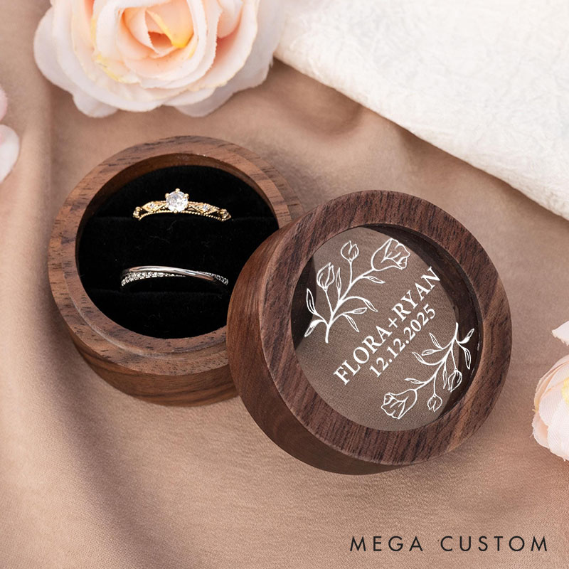 Personalized Couple Wedding Rose Wreath Wooden Ring Box Custom Newlyweds Name Round Ring Box with Acrylic Cover Engagement Ring Box Husband Wife Gift
