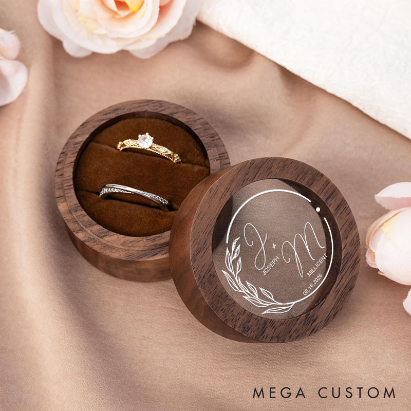 Personalized Couple Wreath Wedding Wooden Ring Box Newlyweds Initials Name Round Ring Box with Acrylic Cover Engagement Ring Box Husband Wife Gift