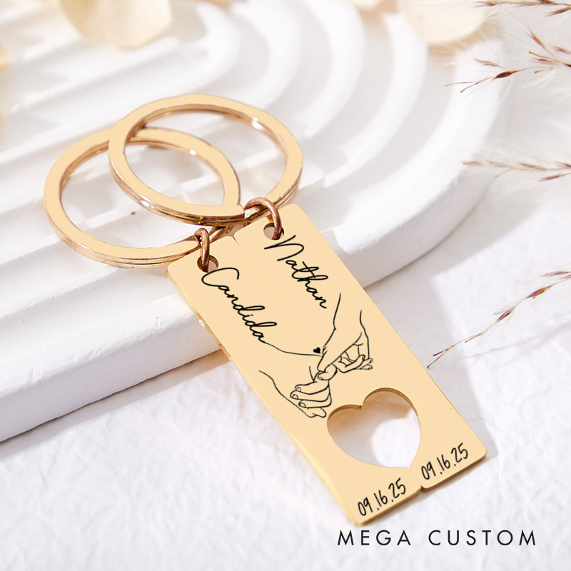 Personalized Couple Pinky Promise with Heart 2pcs Matching Keychain Newlyweds Name Keychain Valentine's Day Gift for Boyfriend Girlfriend Husband Wife