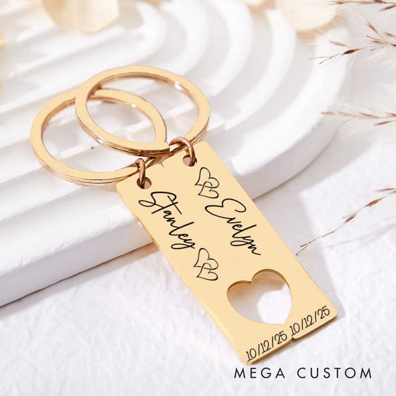 Personalized Couple Name with Heart 2pcs Matching Keychain Newlyweds Matching Heart Keyring Valentine's Day Gift for Boyfriend Girlfriend Husband Wife