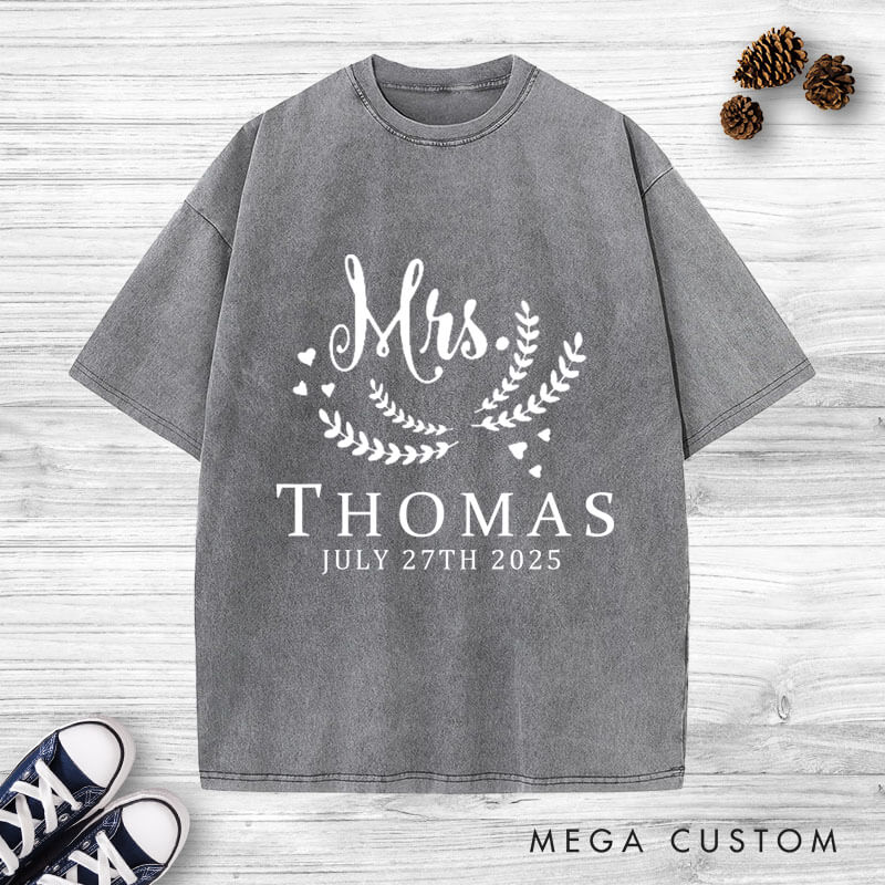Personalized Graceful Mr and Mrs with Oliver Branches Matching Wedding Couple Washed T-Shirt