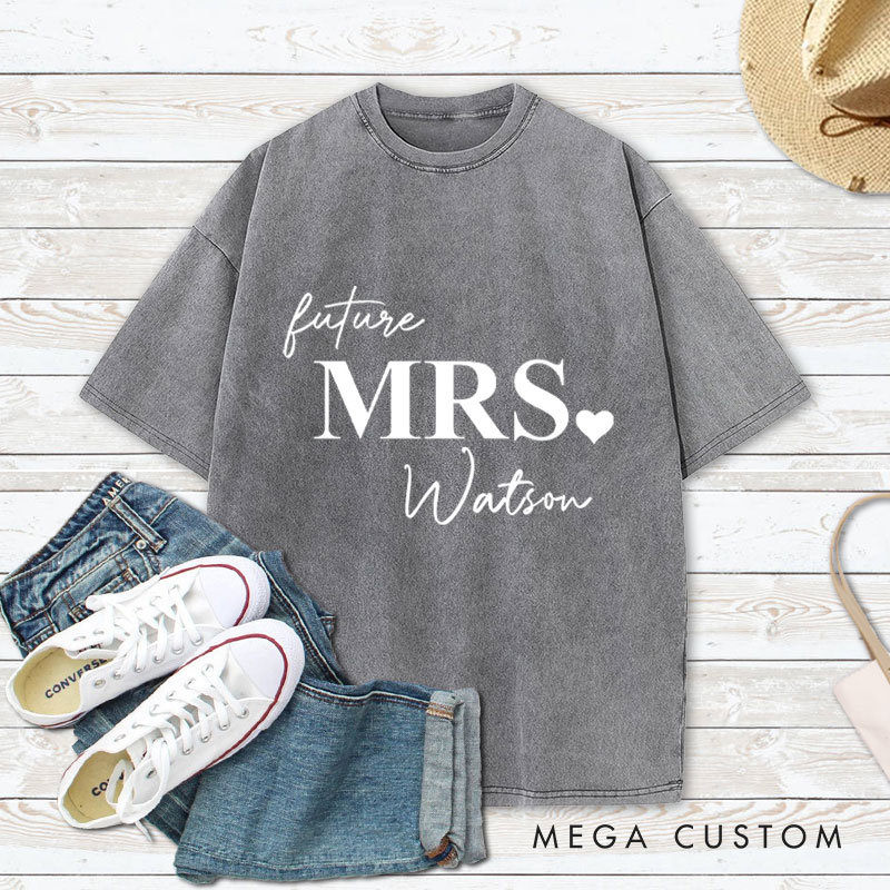 Personalized Elegant Future Mrs with Heart Fiancee Engagement Fiancée Washed T-Shirt