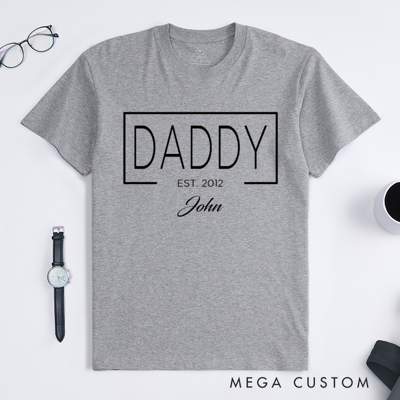 Personalized Gift for Daddy Minimalist Style Design Classic T-shirt