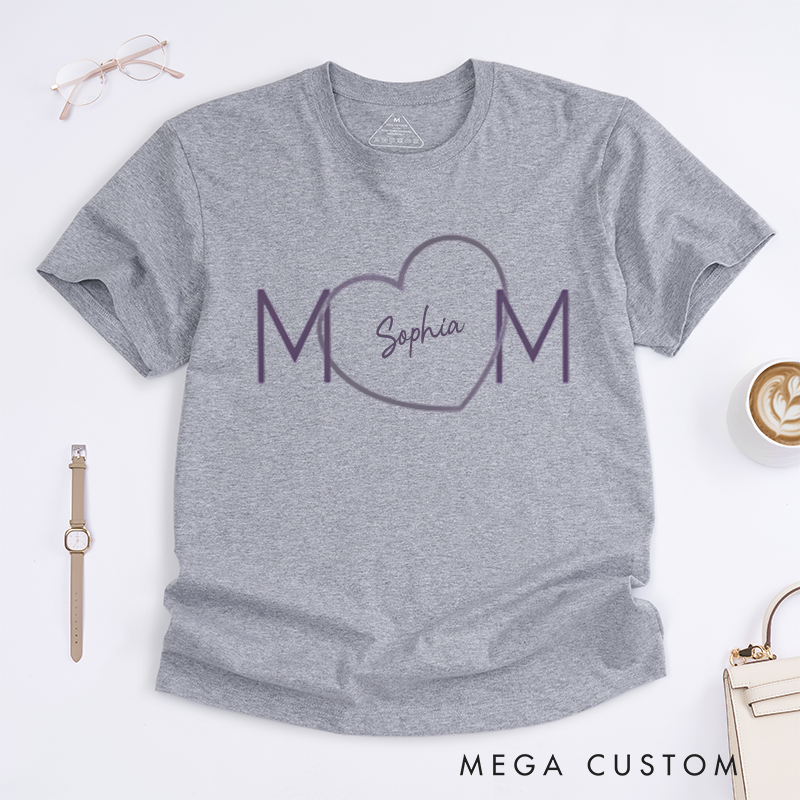 Personalized a Gift Mom Heart Design Classic T-shirt