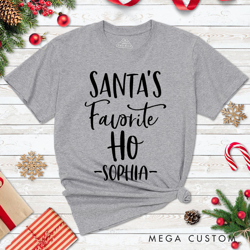 Personalized Couple Fun Santa and Santa's Favorite Ho Christmas T-Shirt with Name Couple Xmas Matching T-Shirt for Husband Wife Boyfriend Girlfriend