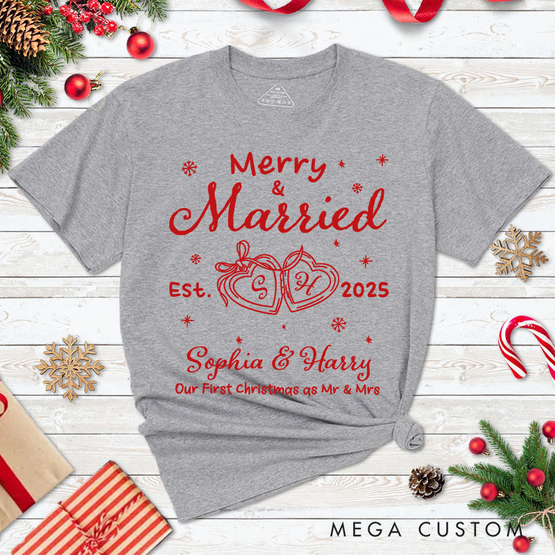 Personalized Couple Merry and Married First Christmas T-Shirt Newlyweds Locked Ring Shirt for Husband Wife Married Tee Tops Christmas Gift