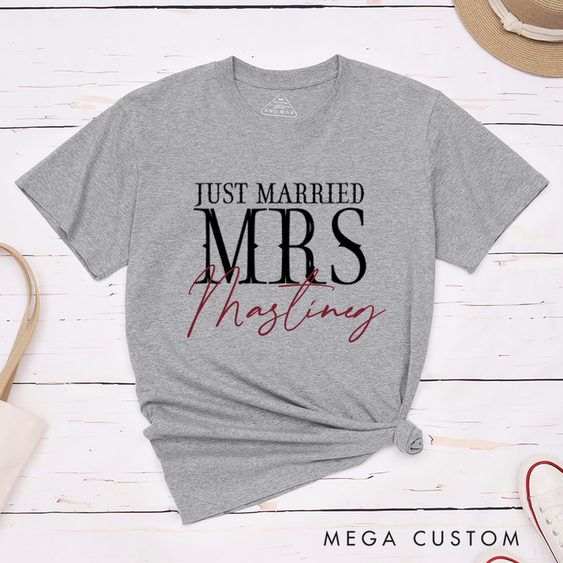 Personalized Modern Just Married Mr and Mrs Matching Wedding Couple Classic T-Shirt