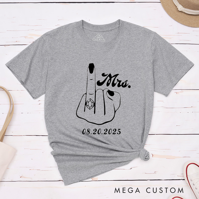 Personalized Funny Gesture Mr and Mrs Matching Wedding Couple Classic T-Shirt