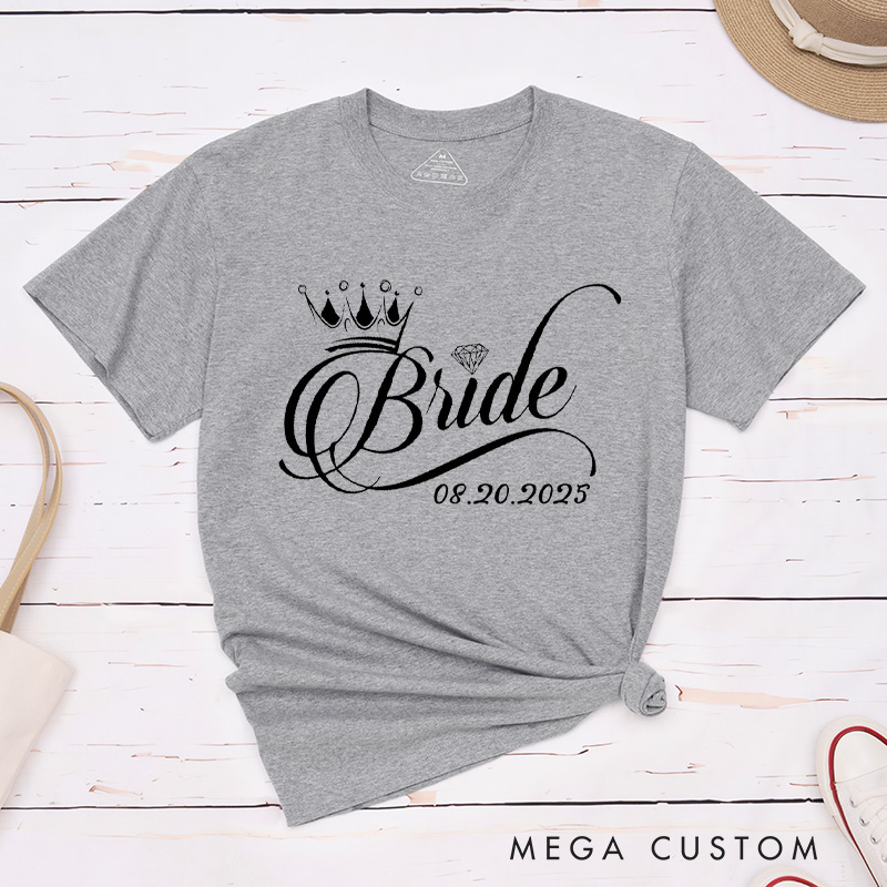 Personalized Regal Bride and Groom with Crowns and Date Matching Wedding Couple Classic T-Shirt