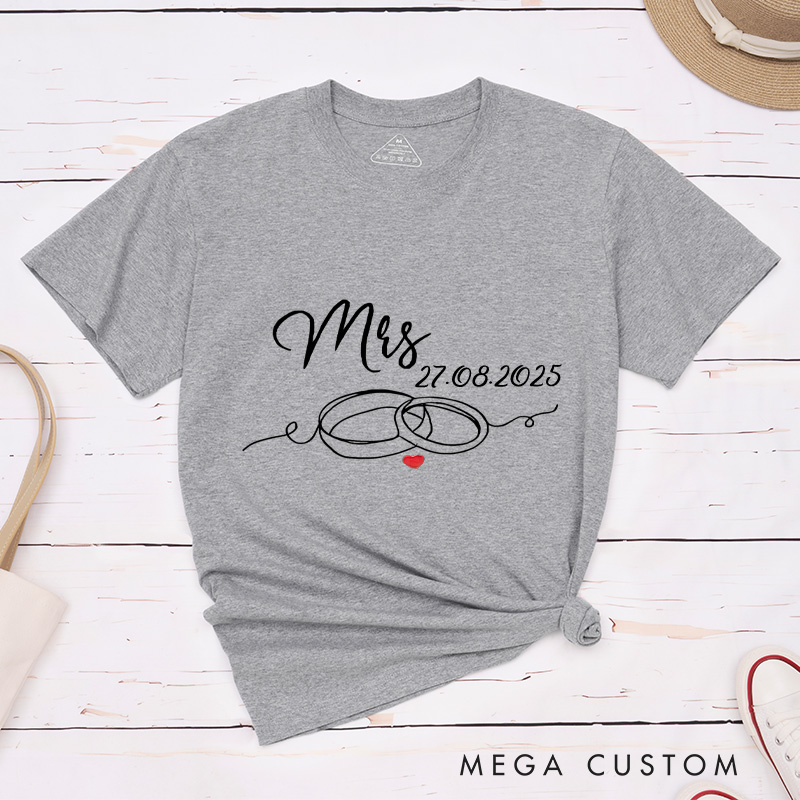 Personalized Elegant Mr and Mrs with Wedding Rings Matching Wedding Couple Classic T-Shirt