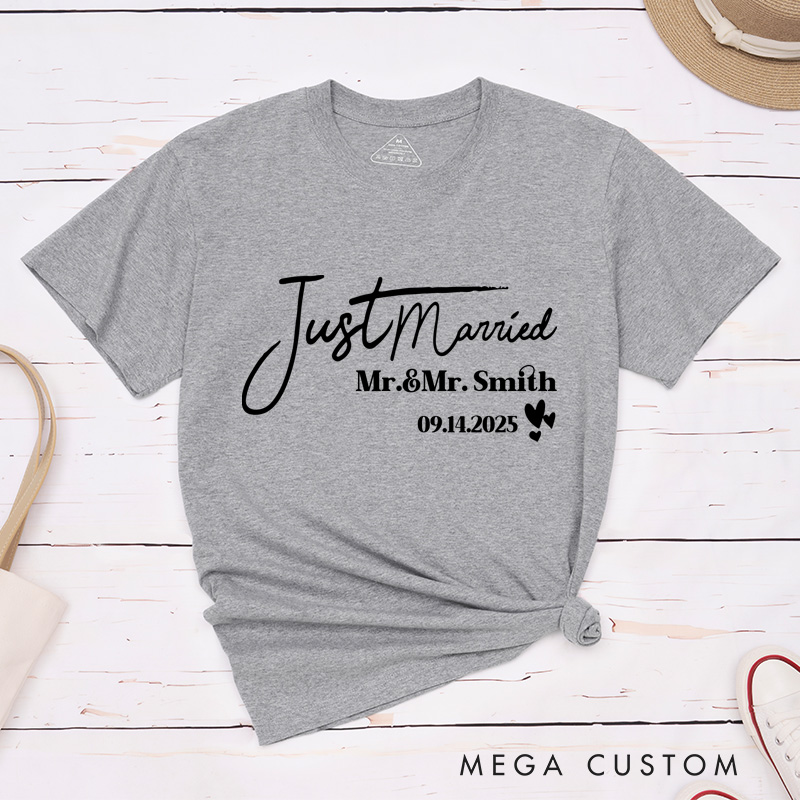 Personalized Elegant Just Married Mr and Mrs with Hearts Wedding Couple Classic T-Shirt