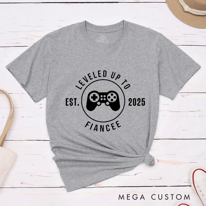 Personalized Leveled Up to Fiancée and Fiancé with Gaming Controller Engagement Couple Classic T-Shirt