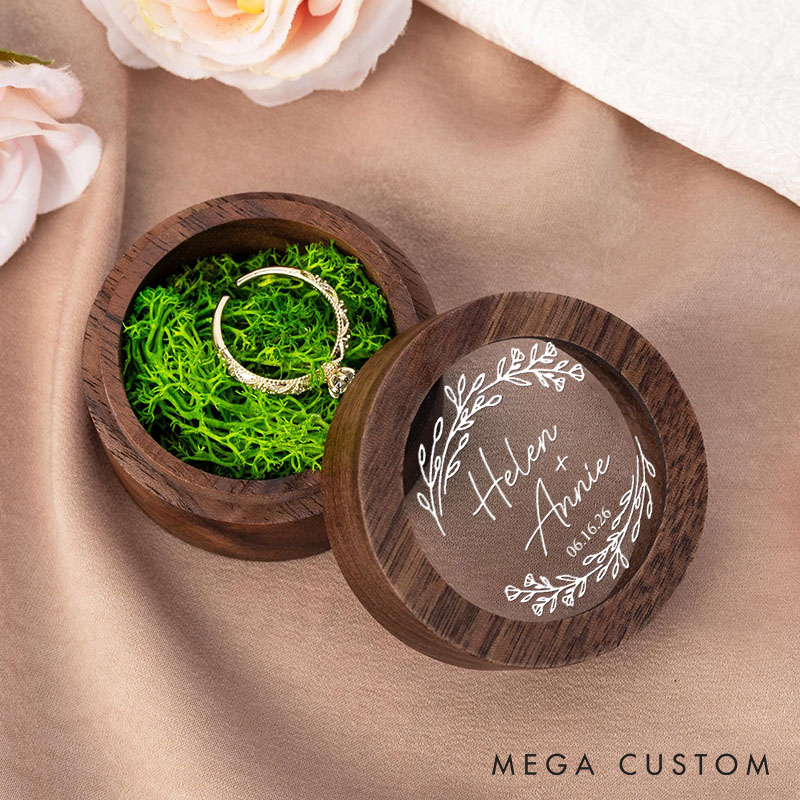 Personalized Couple Wedding Romantic Wreath Wood Ring Box Custom Newlyweds Name Ring Box with Acrylic Cover Engaged Date Ring Holder Husband Wife Gift