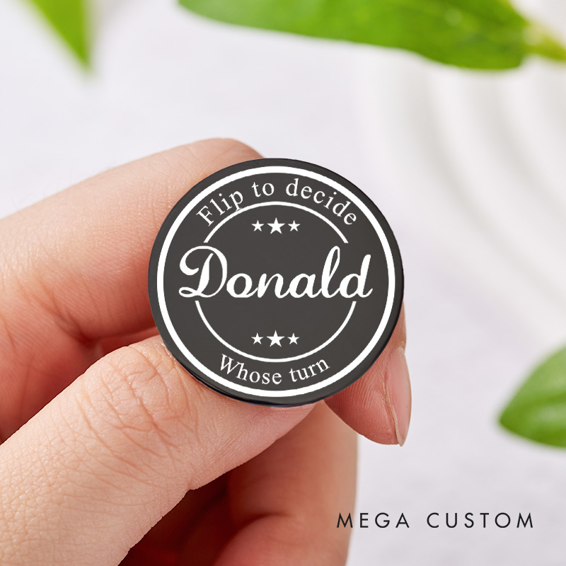 Personalized Couple Name Round Frame Decision Coin Newlyweds Whose Turn Flip to Decide Coin Valentine's Day Gift for Boyfriend Girlfriend Husband Wife