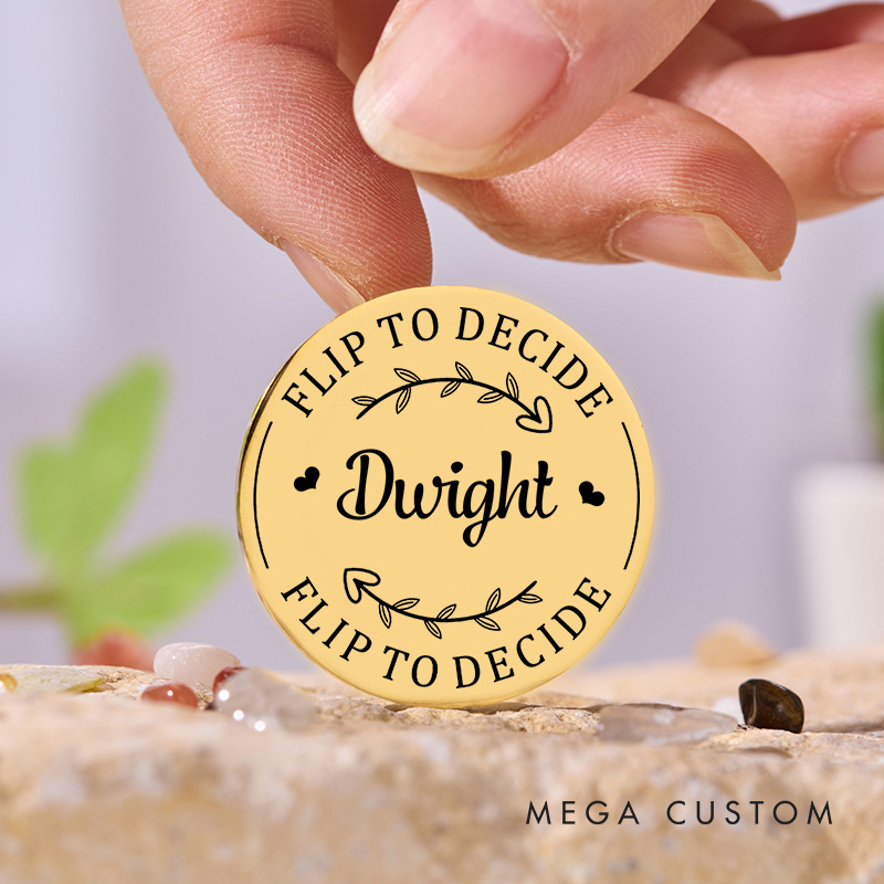 Personalized Couple Name with Heart Wreath Decision Coin Newlyweds Flip to Decide Coin Valentine's Day Gift for Boyfriend Girlfriend Husband Wife