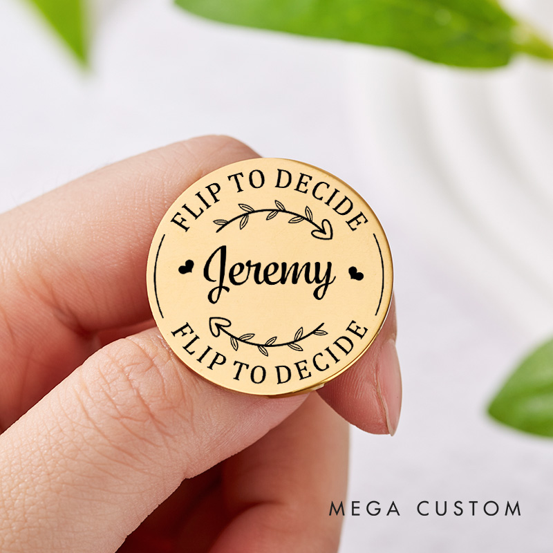 Personalized Couple Name with Heart Wreath Decision Coin Newlyweds Flip to Decide Coin Valentine's Day Gift for Boyfriend Girlfriend Husband Wife