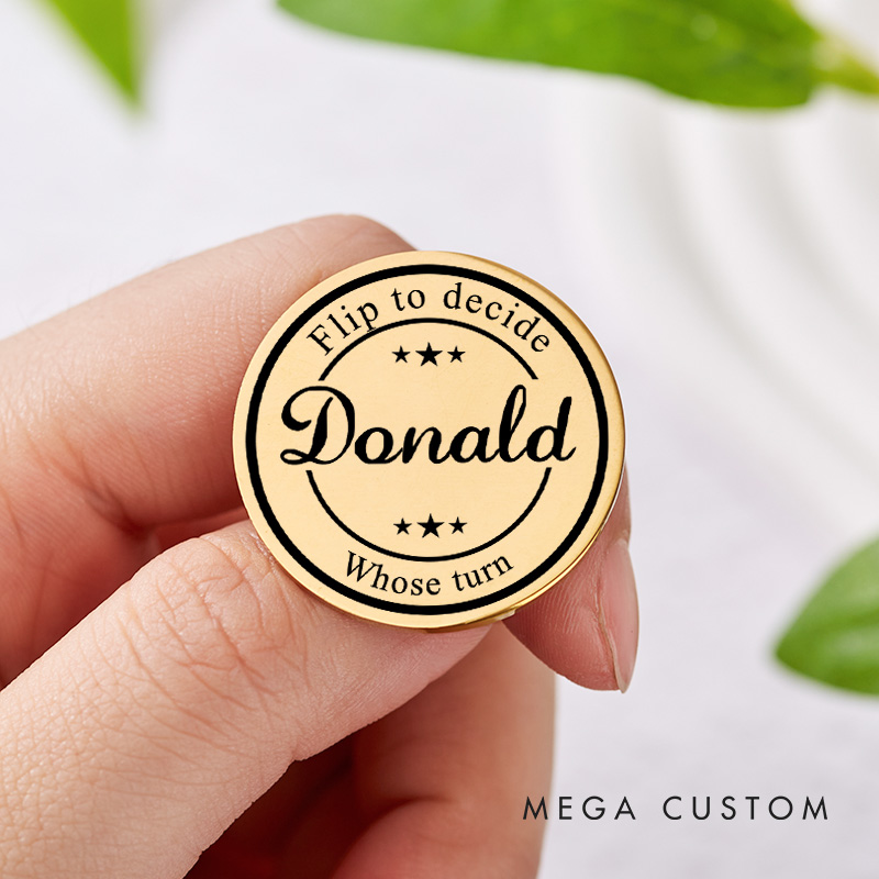 Personalized Couple Name Round Frame Decision Coin Newlyweds Whose Turn Flip to Decide Coin Valentine's Day Gift for Boyfriend Girlfriend Husband Wife