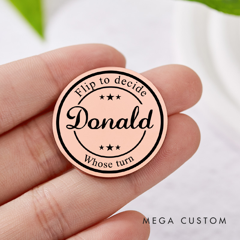 Personalized Couple Name Round Frame Decision Coin Newlyweds Whose Turn Flip to Decide Coin Valentine's Day Gift for Boyfriend Girlfriend Husband Wife