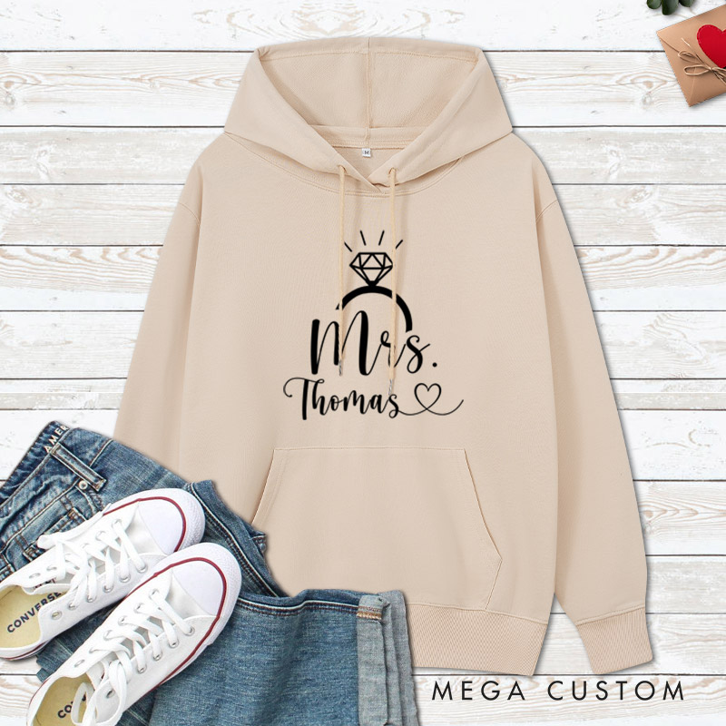 Personalized Elegant Mr and Mrs with Diamond Ring Wedding Couple Hoodie
