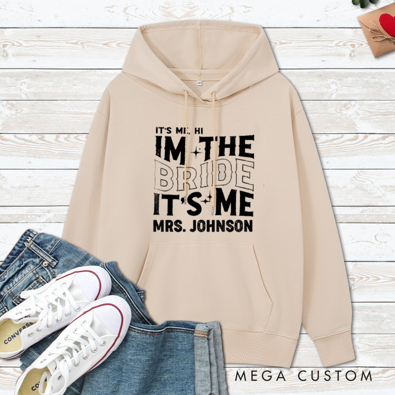 Personalized Modern Vintage It's Me Bride and Groom Matching Wedding Couple Hoodie