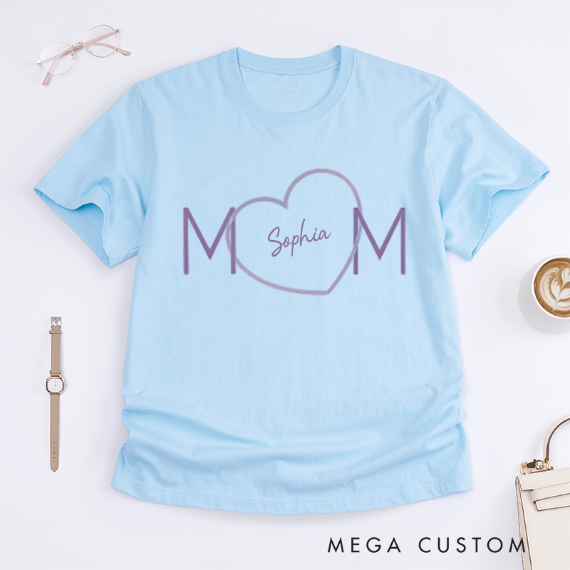 Personalized a Gift Mom Heart Design Classic T-shirt