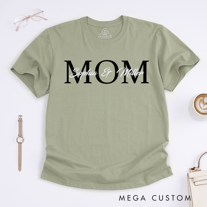 Personalized a Gift for My Mother Font Overlap Design Classic T-shirt