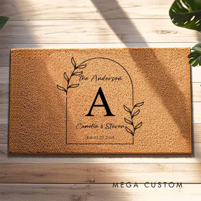Personalized Couple Doormat Husband Wife Wedding Anniversary Doormat Monogram Wreath Design Doormat with Couple Name and Established Date