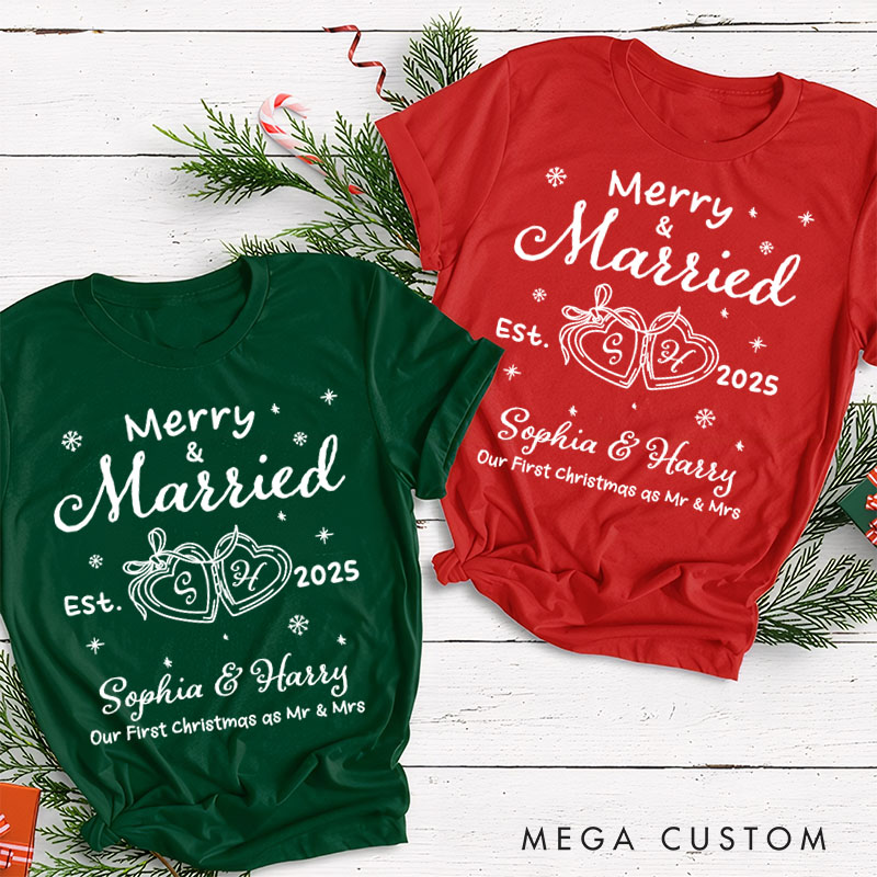 Personalized Couple Merry and Married First Christmas T-Shirt Newlyweds Locked Ring Shirt for Husband Wife Married Tee Tops Christmas Gift