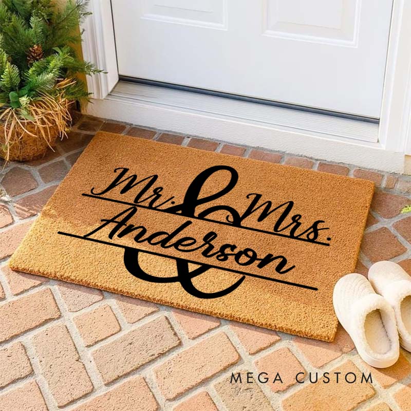 Personalized Couple Mr and Mrs Last Name Doormat Custom Newlyweds Door Mat Hubby Wifey Valentine's Day Doormat Wedding Husband Wife Gift for Him Her