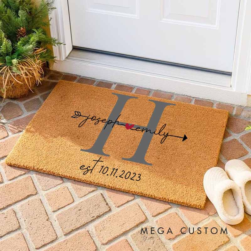 Personalized Couple Initial Anniversary Doormat Romantic Couple Last Name Design Doormat with Arrow Heart Husband Wife Wedding Anniversary Doormat