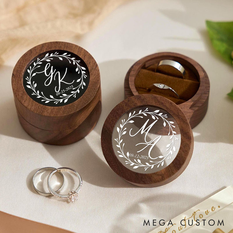 Personalized Couple Wedding Delicate Floral Wreath Wood Ring Box Newlyweds Initials Round Ring Box with Acrylic Cover Husband Wife Engagement Ring Box