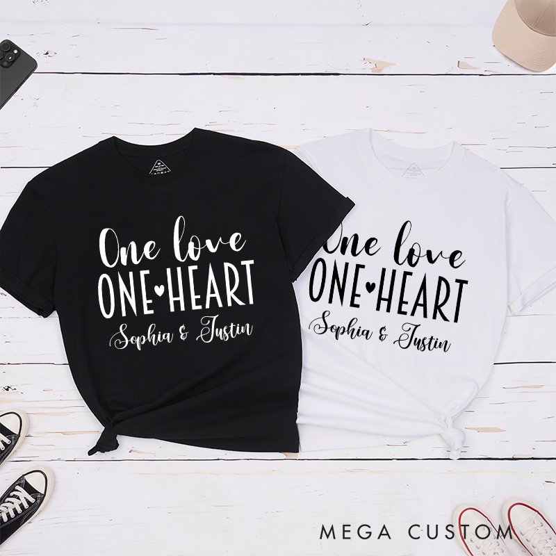 Personalized Couple One Love One Heart Matching T-Shirt with Name Valentine's Day T-Shirt for Husband Wife Boyfriend Girlfriend Gift for Hubby Wifey