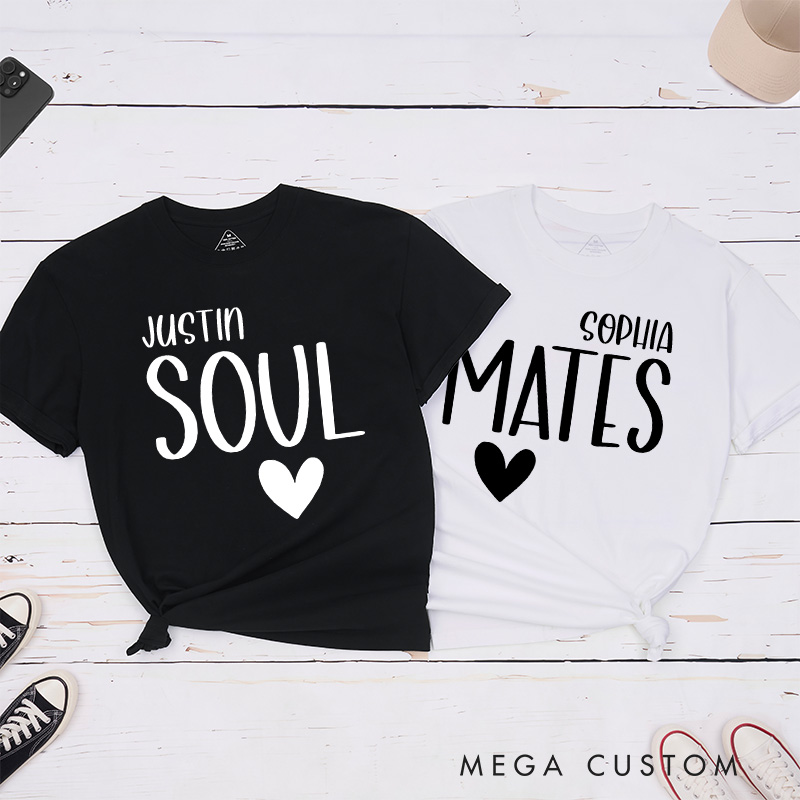 Personalized Couple Minimalist Soul Mates Matching T-Shirt with Name Valentine's Day T-Shirt for Husband Wife Boyfriend Girlfriend Gift