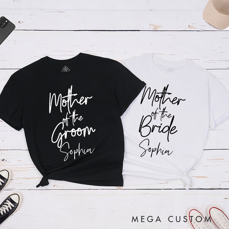 Personalized Minimalist Mother of the Bride Matching T-Shirt Modern Mother of the Groom T-Shirt MOB MOG Wedding Day T-Shirt Bachelorette Party Gift