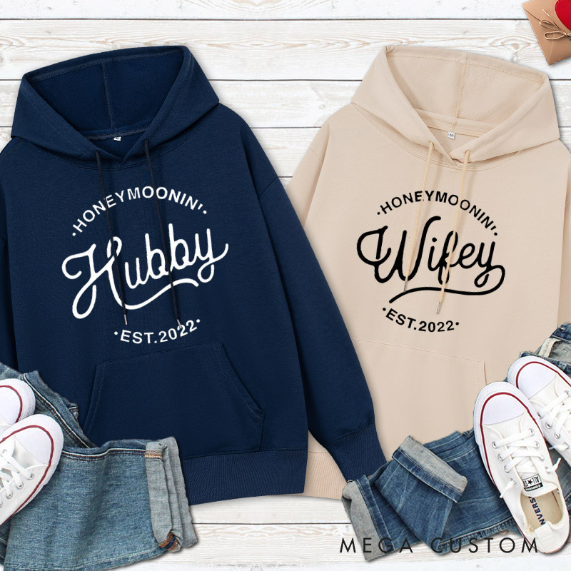 Personalized Chic Honeymoon Wifey and Hubby Matching Honeymoon Couple Hoodie