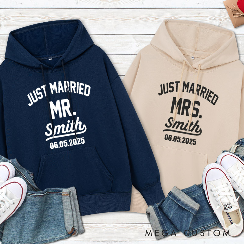 Personalized Classic Just Married Mr and Mrs with Date Wedding Couple  Hoodie