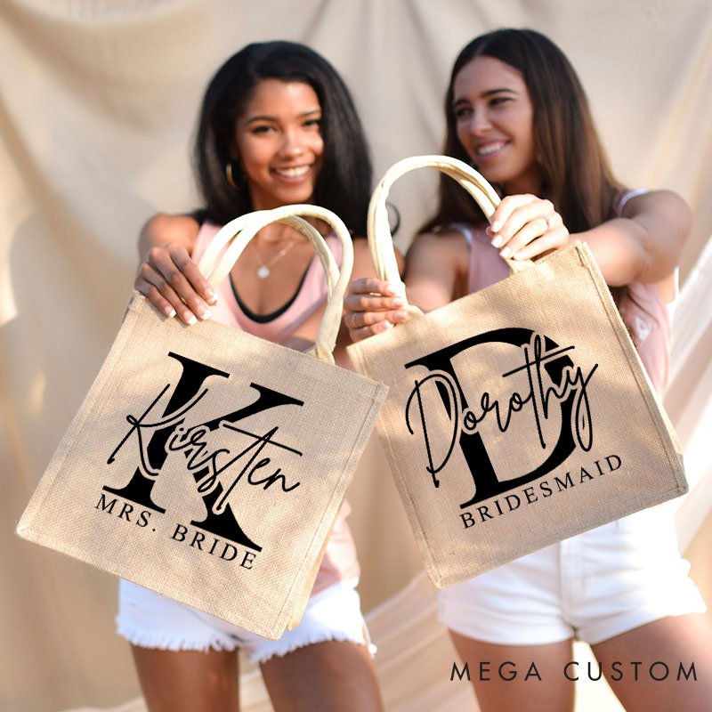 Personalized Minimalist Bridesmaid Burlap Tote Bag Custom Bride Initials Jute Tote Bag Wedding Beach Bag Bachelorette Party Favors Bridal Shower Gift