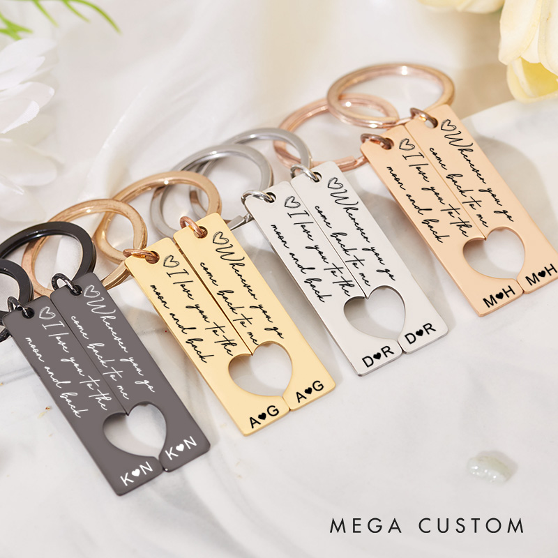 Personalized Couple I Love You to the Moon and Back 2pcs Matching Heart Keychain Couple Valentine's Day Gift for Boyfriend Girlfriend Husband Wife