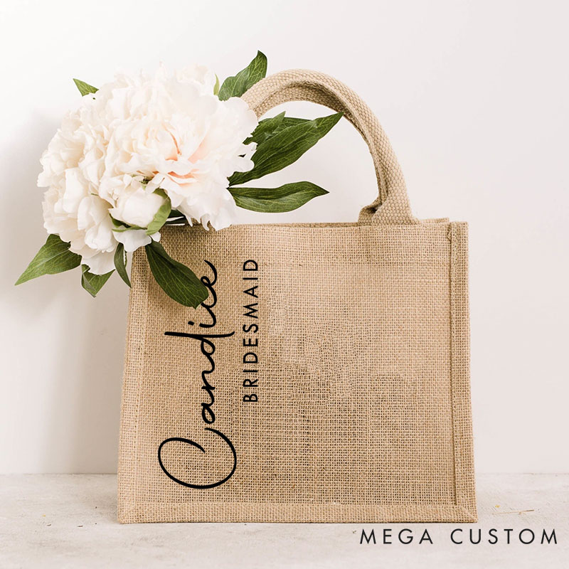 Personalized Bridesmaid Stylish Burlap Tote Bag Custom Bride Name Jute Tote Bag Wedding Beach Bag Bachelorette Party Favors Bridal Shower Gift