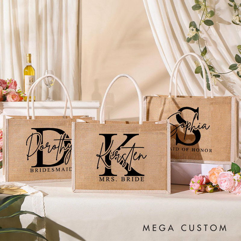 Personalized Bridesmaid Burlap Tote Bag Custom Bride Initials Tote Bag with White Side Wedding Jute Beach Bag Bridal Shower Bachelorette Party Gift