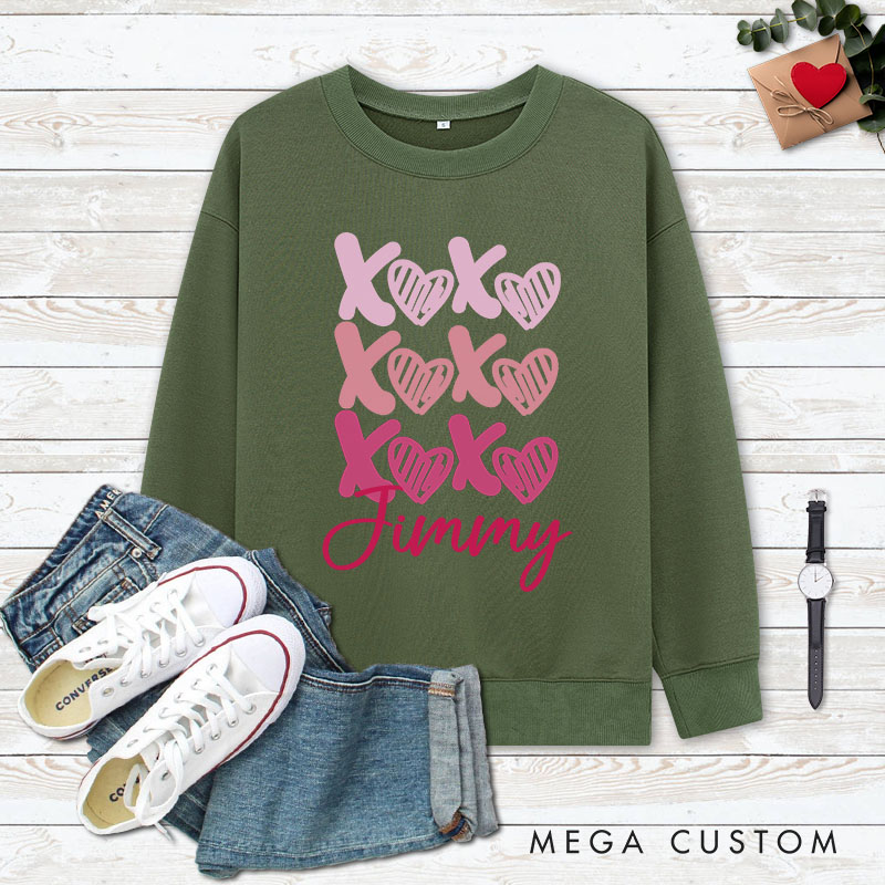 Personalized Couple Playful XOXO with Heart Sweatshirt Couple Valentine's Day Sweatshirt for Husband Wife Boyfriend Girlfriend